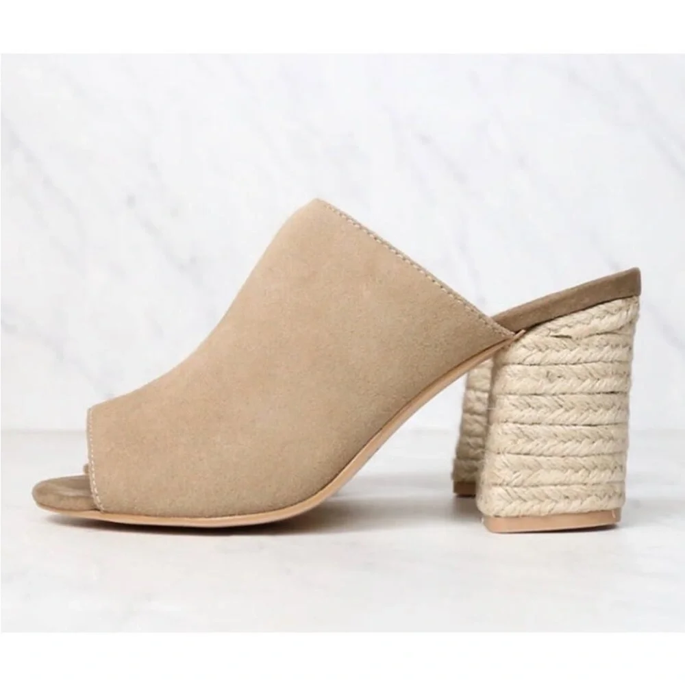 Sbicca Vintage Collection Womens Helena Suede Heeled Mule Sandal NIB Natural - Picture 2 of 6